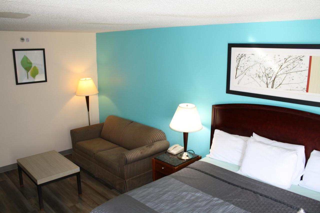 Executive Inn And Suites Уичита Фолс Екстериор снимка